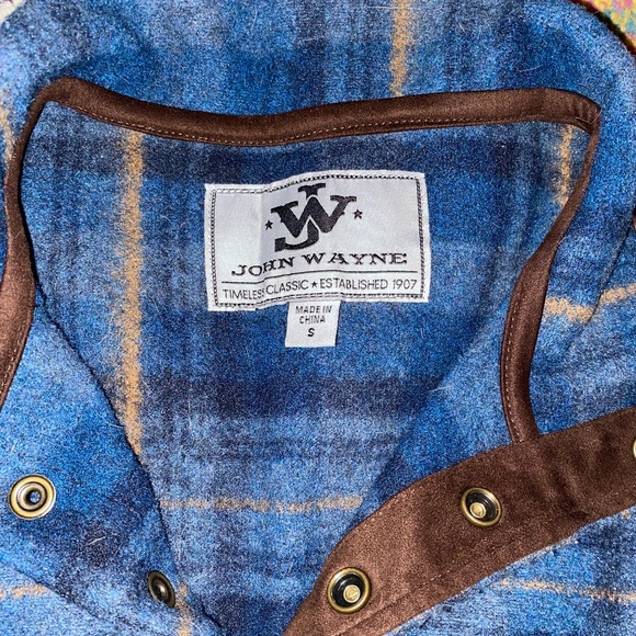 John Wayne Sweater/Fleece - Picture 2 of 2